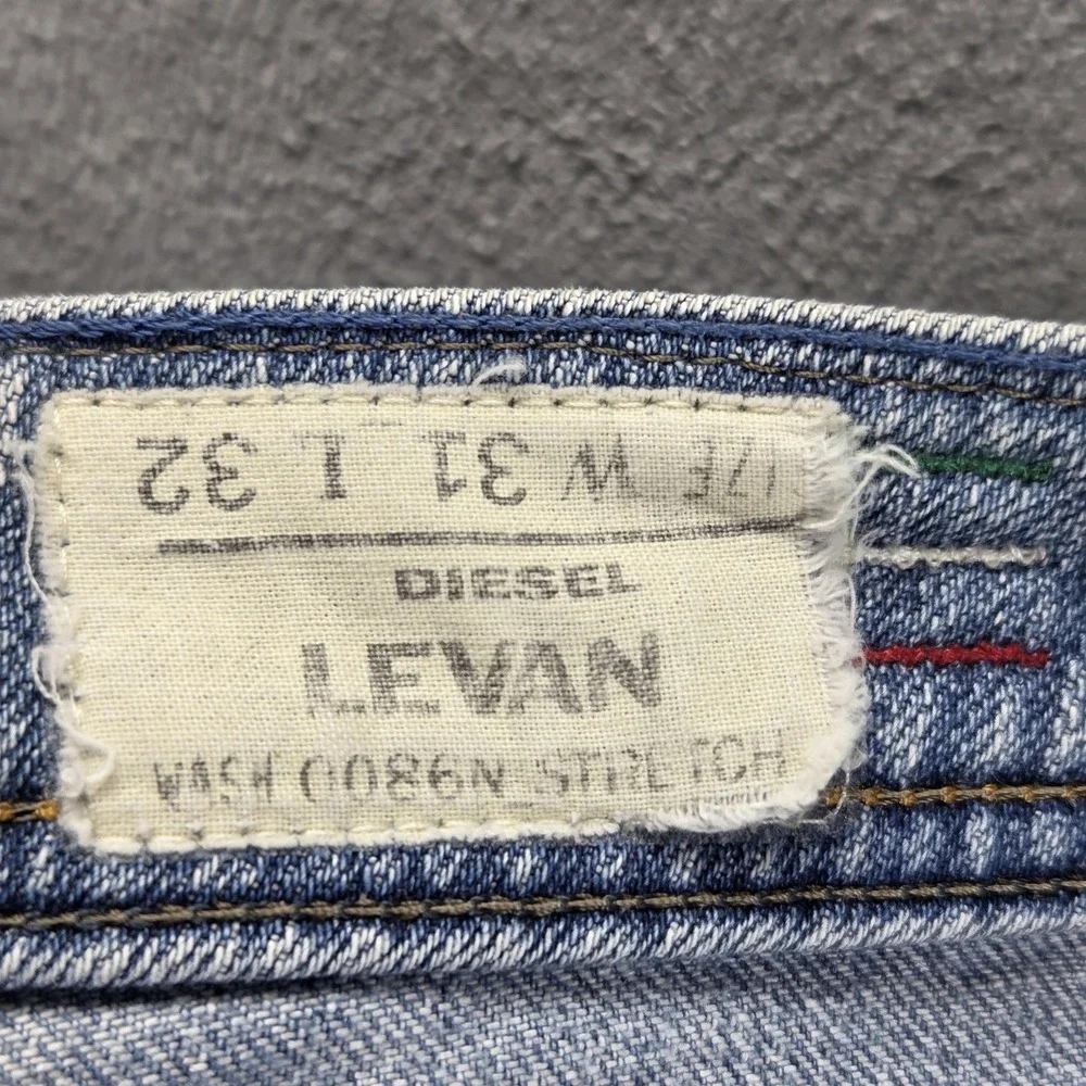 Diesel Jeans Mens 31x32 Blue Levan Relaxed Straight Made in Italy Stretch 0086N